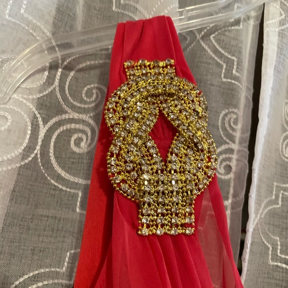 Xscape Red One Shoulder Gown Size 6 - Picture 4 of 6